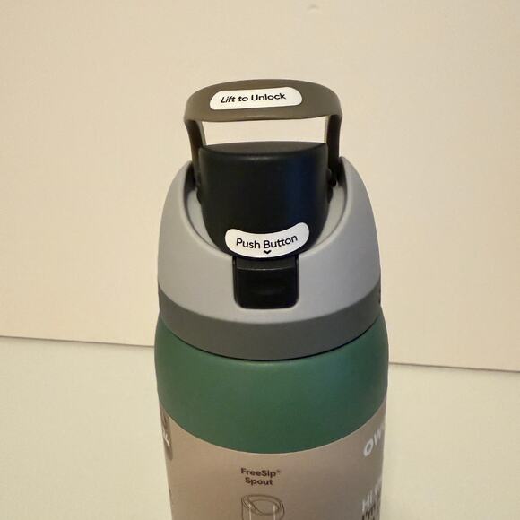 Owala FreeSip 32oz Stainless Steel Water Bottle Green Travel Tumbler New - Picture 5 of 8